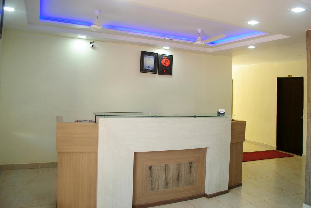 Safari Hotel & Resort Somnath Exterior photo